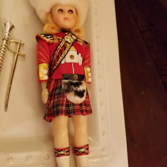 Small Dolls with Costumes of Culture and Place - Picture 4 of 7